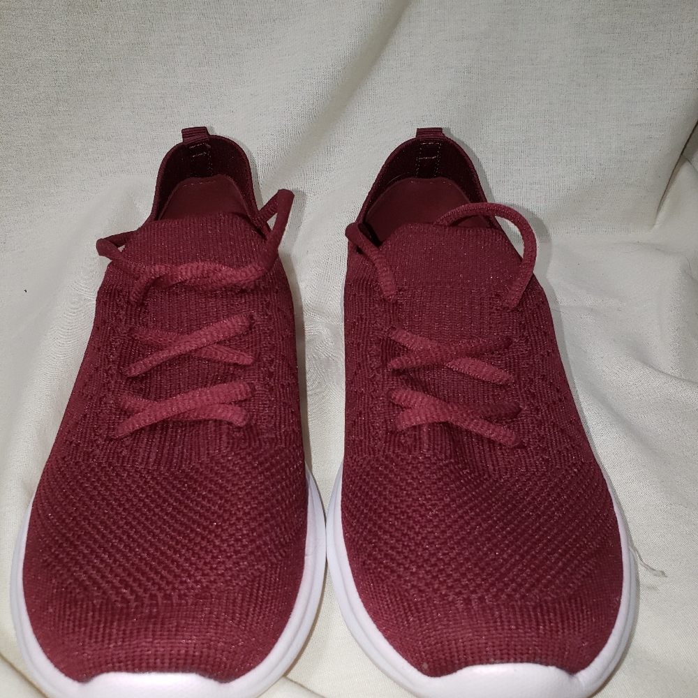 Geers by Dream Seek Womens size 6 shoes